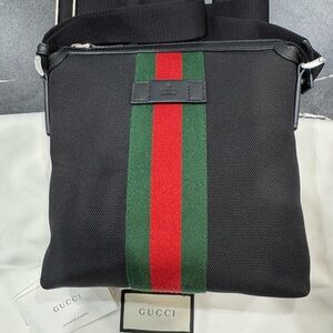 Gucci Black Crossbody Bag with Signature Stripe/cherryline